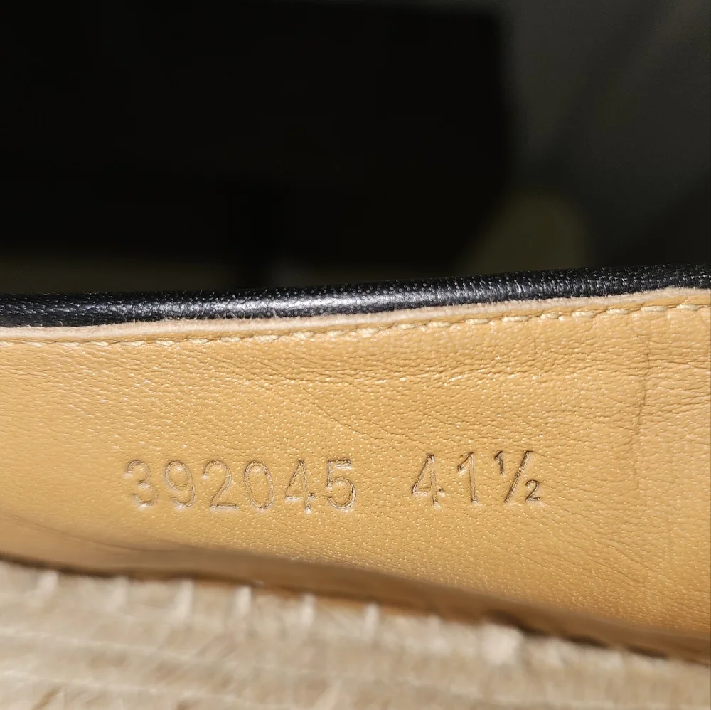 Authentic Gucci Black and Cream Women's Espadrilles - Picture 7 of 10